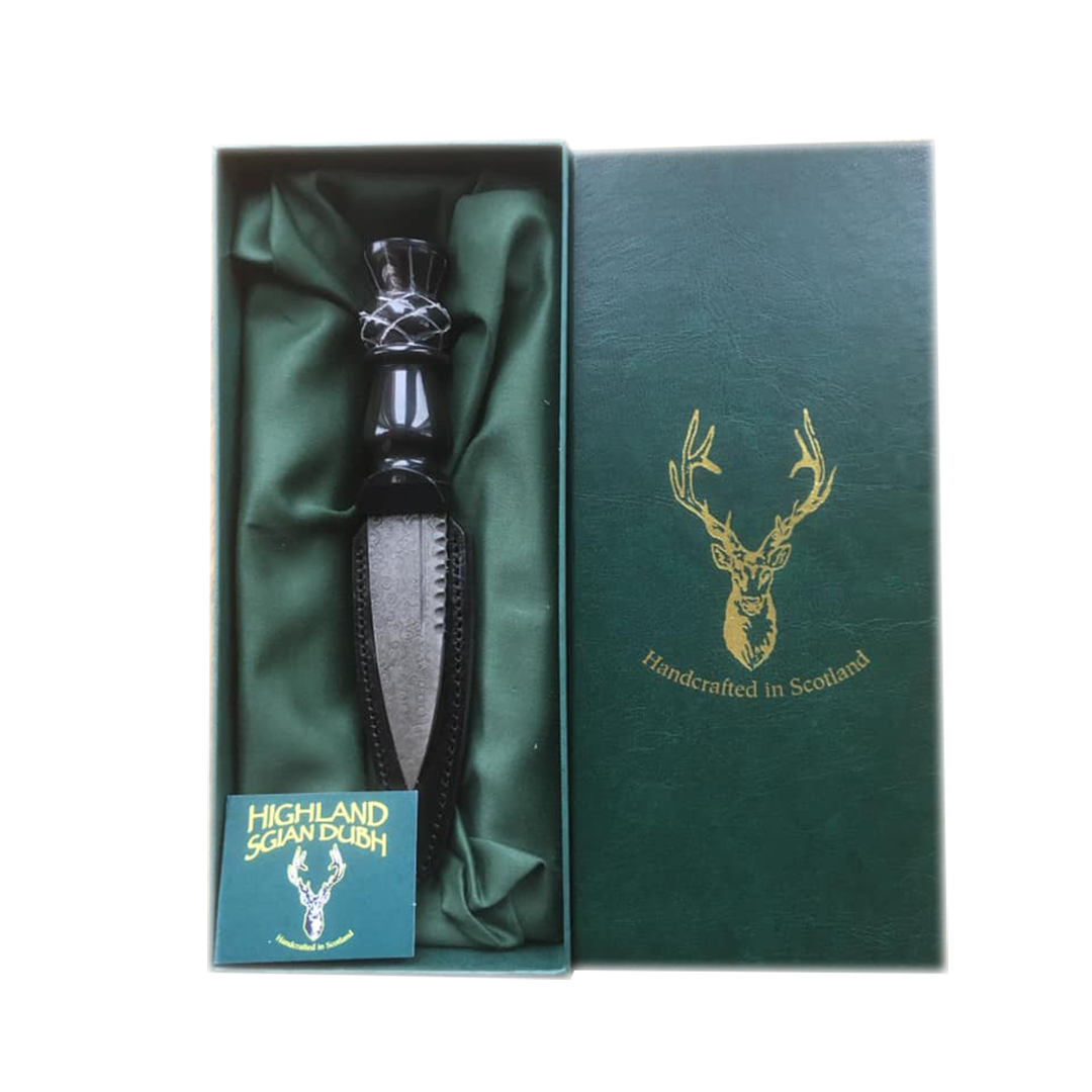 sgiah-dubh-with-bone-handle-1080